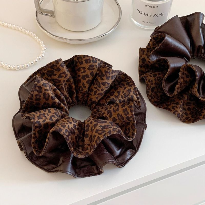 1pc Korean-style brown leopard - Leatherwork Pony recension och pris
