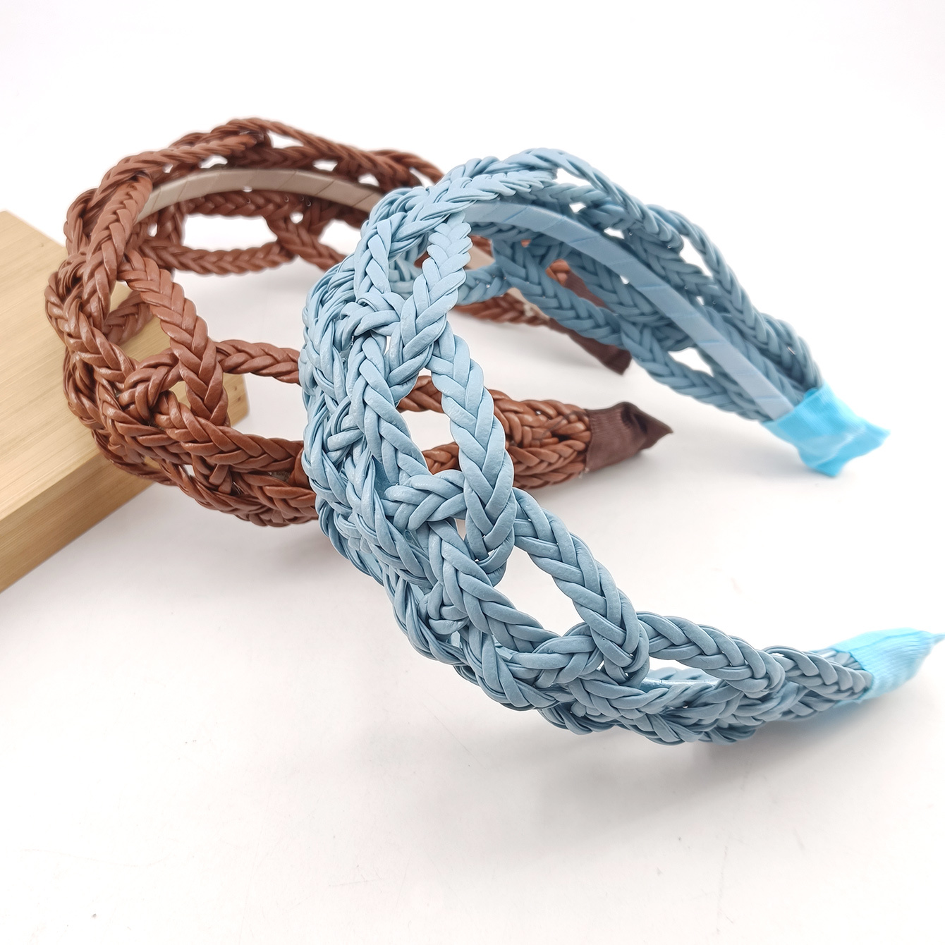 New Fashion Hairband For Women - Leatherwork Pony recension och pris